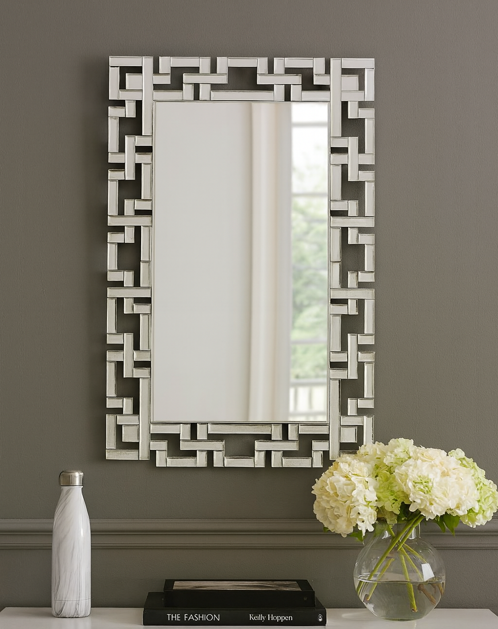 ChatGPT Image 6. kol 2025. 10_30_05 OGLEDALO OG6 - Image 1